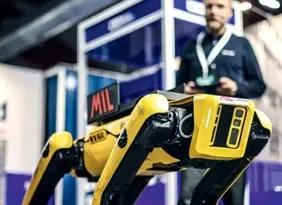 AI og robotteknologi på fjorårets messe